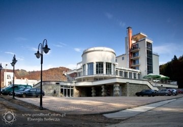 Sanatorium Uzdrowiskowe WIKTOR Cechini
