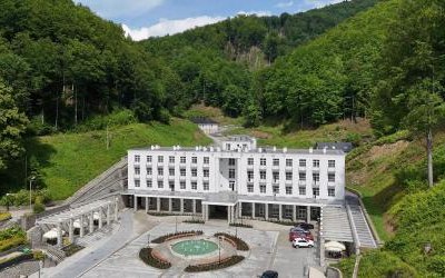 Dom Zdrojowy Cechini