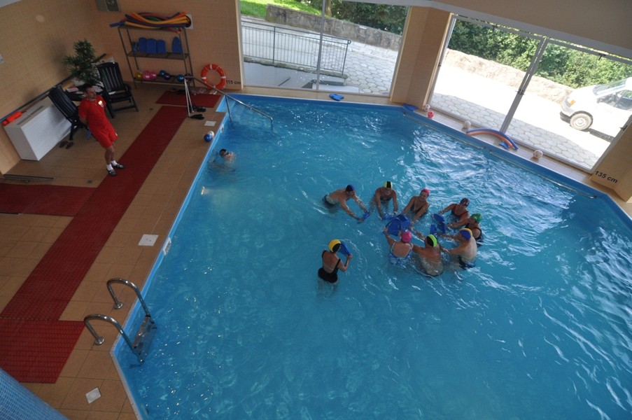 Baseny odkryte i kryte